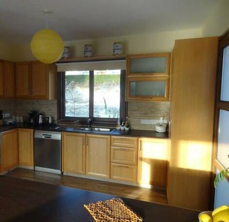 Roses Villa - Photo2