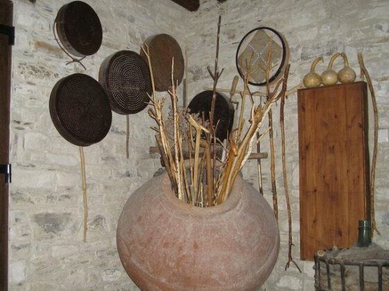 Our House Vavla - Photo4