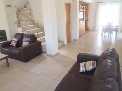 Sunny Cyprus Villa - Photo3