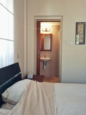 Privately located villa with pool - Photo3