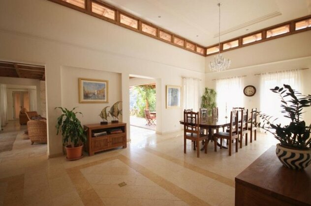 Villa Retreat Cyprus - Photo3