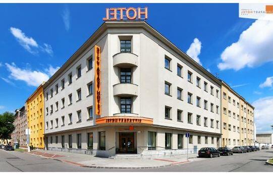 City Apart Hotel Brno - Photo4