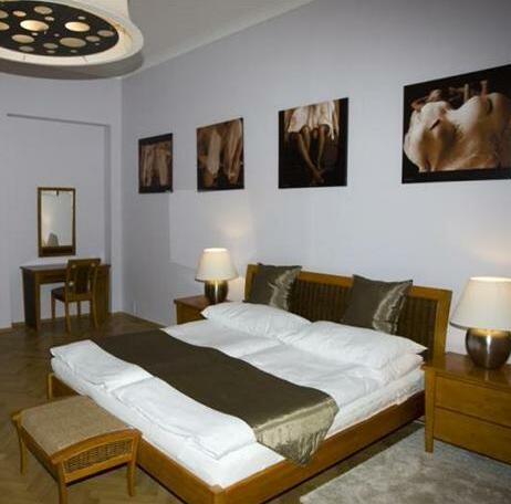 Hotel Santander Brno - Photo3