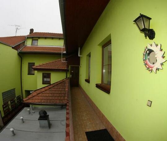 Point Pension-Restaurant - Photo2