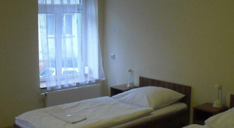 Restaurant Svejk a Pension Brno - Photo5