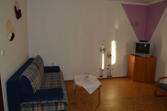 Retaso - Photo2