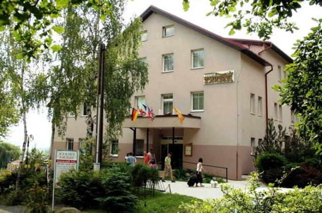 Hotel Jesenice Rakovnik - Photo2