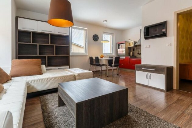 Modern Apartment with 2 bedrooms - Photo2