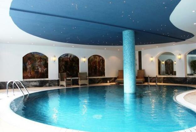 Parkhotel Tosch - Photo2