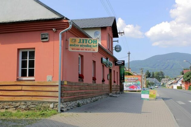 Hotel Pod Jedlovym vrchem - Photo2