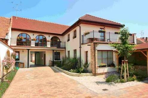 Alva Pension 1 - Photo2