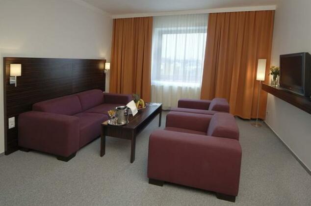 Hotel EURO Pardubice - Photo4