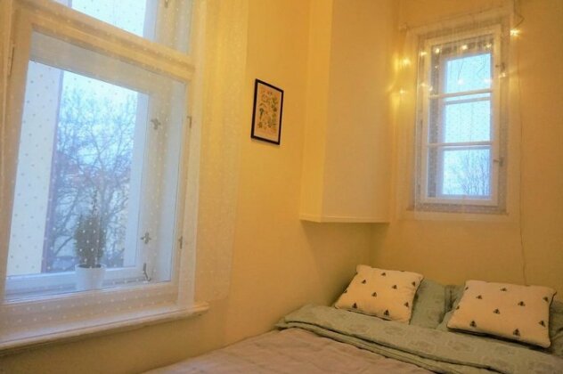 Ample flat with a great atmosphere - Photo3