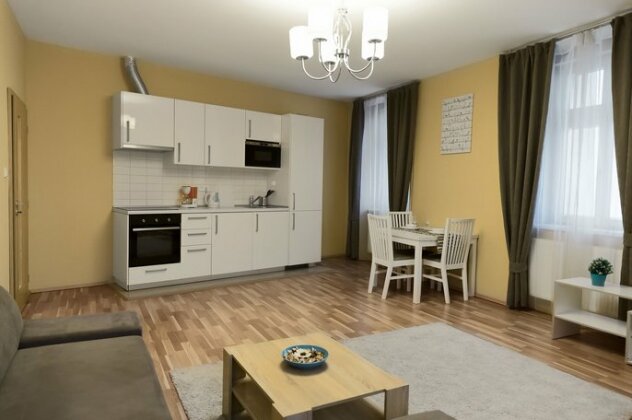 Apartment for 10 Guests Top Center of Prague - Photo4