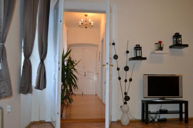 Apartment Petrska Tower - Photo4