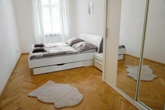 Apartment with two rooms - Photo2