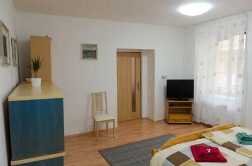 Beautiful Old Town Apartment - Photo5