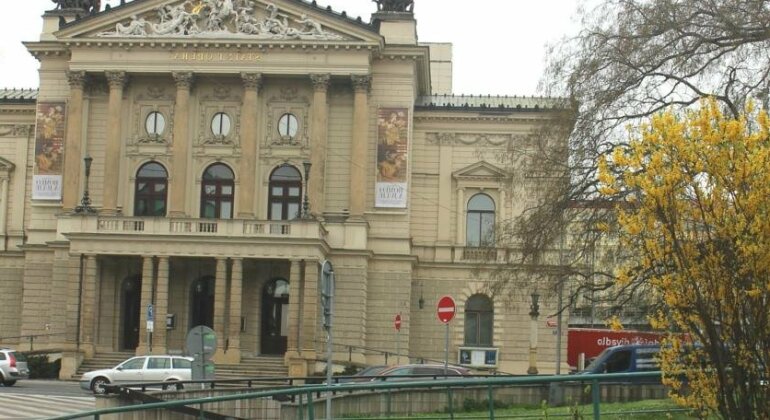 Photo 4