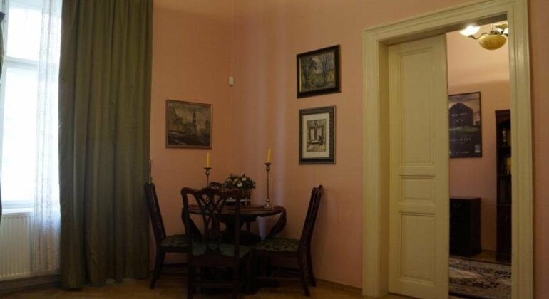 Chodska Apartment - Photo5