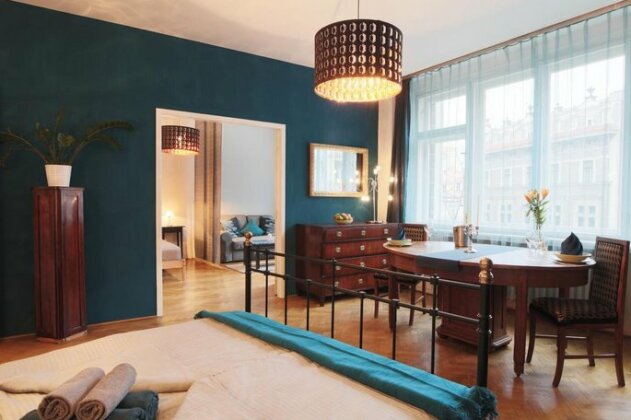 City Center Apartment walking distance to Old Town by easyBNB - Photo3