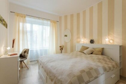 Cozy modern apartment 4 guests City center Andel