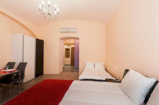 Dahlia Inn - Photo4