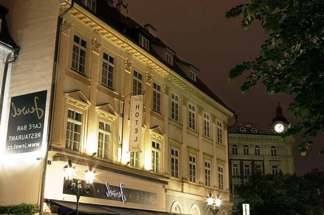Design Hotel Jewel Prague - Photo2