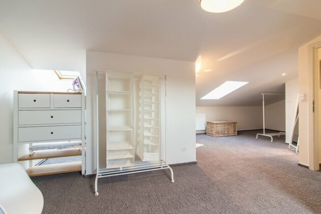 Duplex Design Apartment in Karlin by easyBNB - Photo5