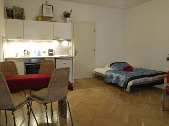 Goldenroche apartment - Photo2