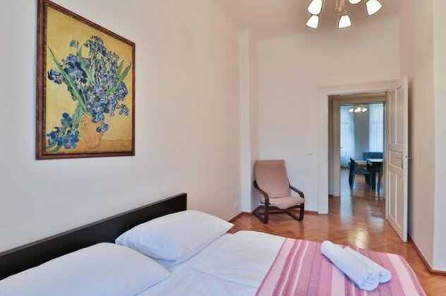 Gorgeous Central Apartment - Photo3