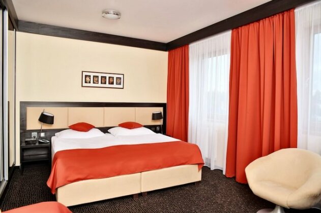 Hotel Lifestyle Prague - Photo5