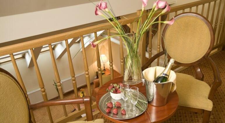 Hotel Raffaello Prague - Photo3