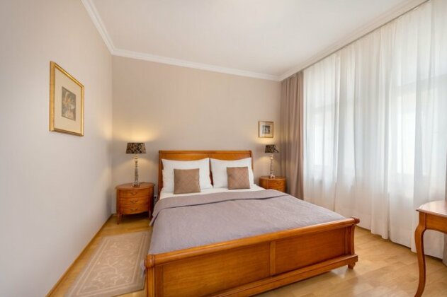 Hunger Wall Residence - Photo4