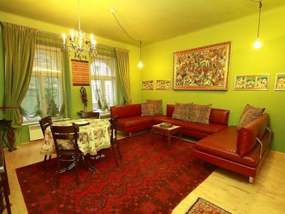 Interhome - Wenzigova - Photo4