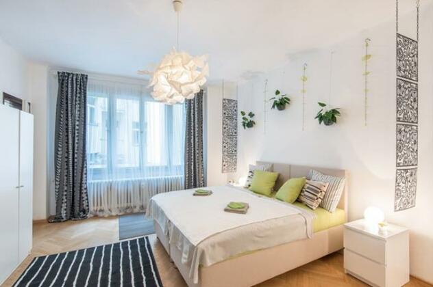 Lodecka 2 Apartment - Photo2