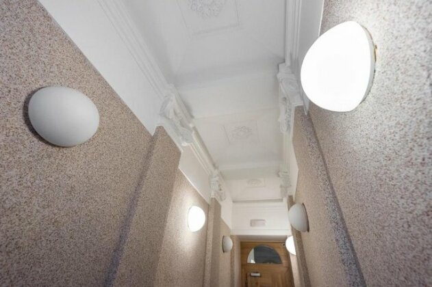 Meet of Prague Apartment - Photo4