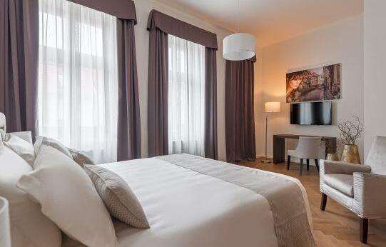 MH Suites Palace - Photo2