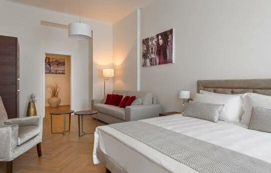 MH Suites Palace - Photo3