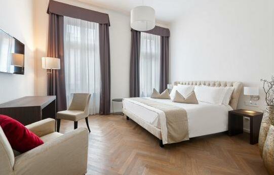 MH Suites Palace - Photo5