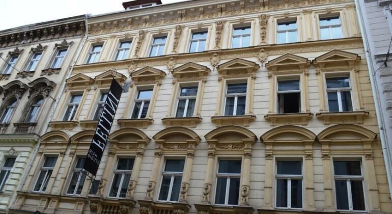 Prague Apart Hotel - Photo2