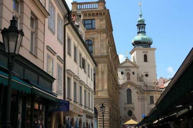 Prague Golden Age - Photo2