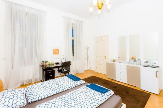 Praha Feel Good Apartment - Photo4
