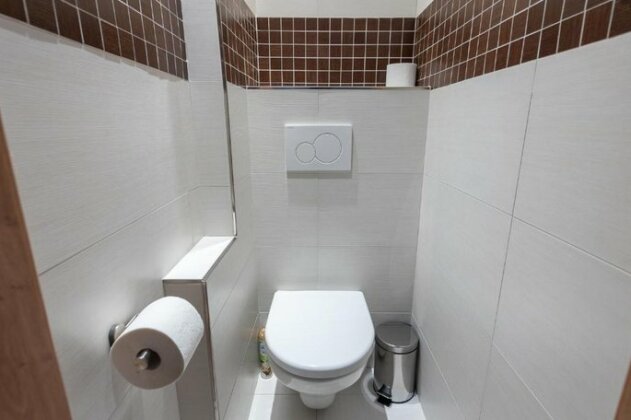 Quiet and newly renovated apartment near city center of Prague - Photo2
