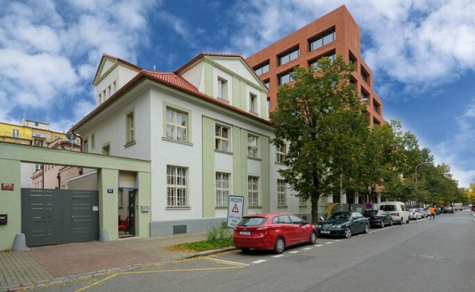 Photo 4