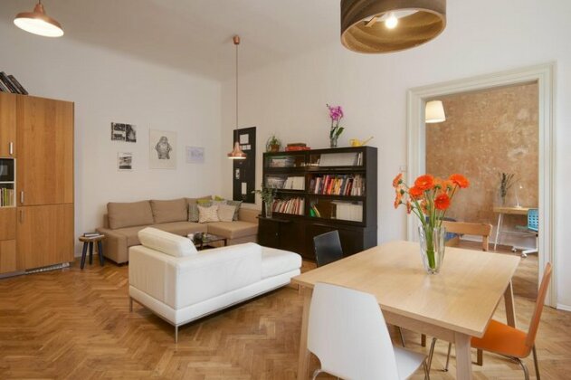 Sunny Prague Apartment - Photo3