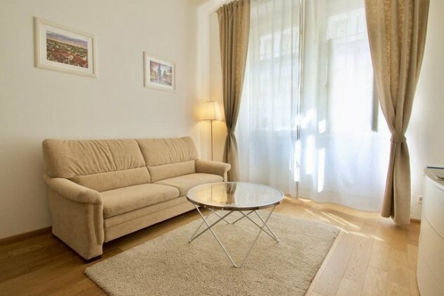 Terra Bohemia Apartment - Photo3