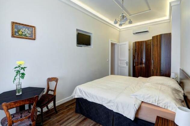 The Old Town Luxury Hideaway Apartment - Photo5