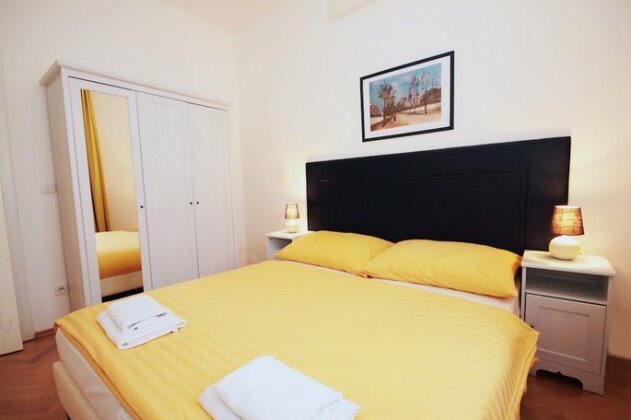 V Lesicku Residence - Photo4