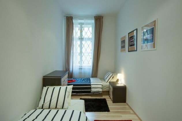 Vojtesska Three-Bedroom Apartment - Photo3