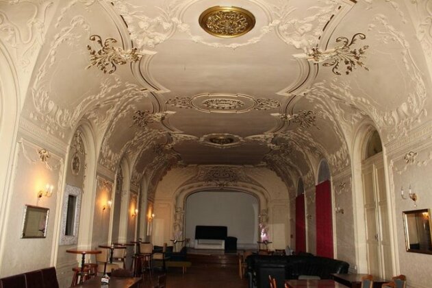 Youth Hotel Baroque Hall Prague - Photo2
